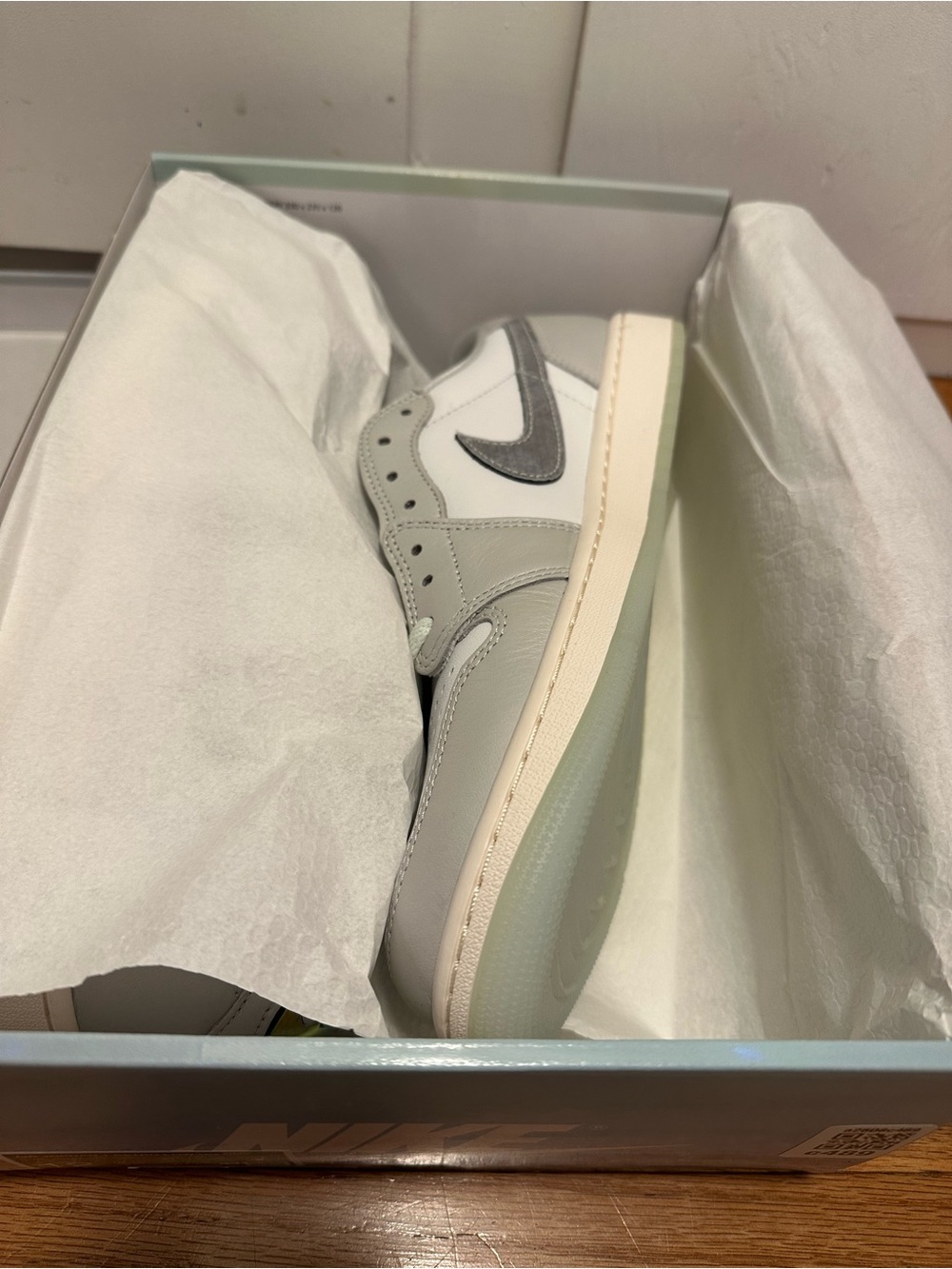 NEW Nike Jordan1 Retro Low Men’s Sneakers 12
